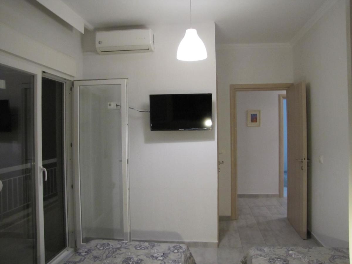 Kostas' House Apartment Hanioti Exterior photo